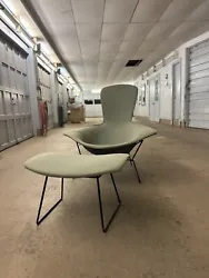 *****Shipping is not Free*****Description:Early 1960s bird chair and ottoman by Harry Bertoia for Knoll. Fabric is a...