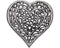 Cast iron heart trivet for your kitchen and dining – Our cast iron trivets will add charm to your kitchen and dinner...