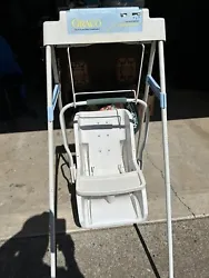 Vintage Graco Swyngomatic Reclining Baby Swing Battery Operated works!Has discoloration, but is in good condition for...