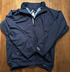 Patagonia Mens Navy Medium 27098S6 Full Zip Softshell Mesh Lined Jacket. Condition is Pre-owned. Shipped with USPS...