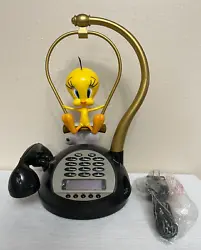 New no box Tweety Bird Animated Telephone Talking Alarm Clock Am Fm Radio plugged in for video only item is brand new...