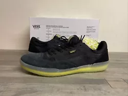 Vans Ave Athletic Skateboard Sneaker Shoes Black/Sulphur Men’s Size 10.5 NEW. Missing box top/LID
