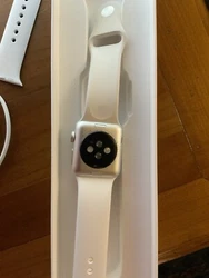 Bracelet neuf.