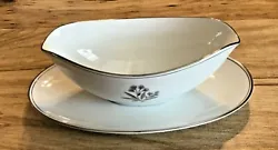For sale is a lovely gravy boat with under tray by Noritake in the Bessie pattern this pattern was first produced in...