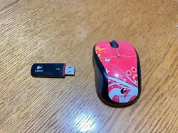 Logitech V220 Cordless Optical Mouse for Notebooks Blush Butterfly - battery not included. very good used condition,...
