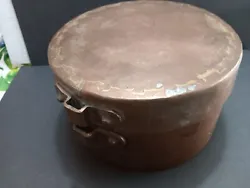 Campers and Copper Pot lovers, here is a Primitive 9
