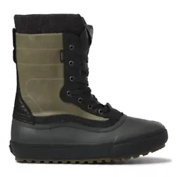 Smash through snow and ice like a juiced up Sasquatch in the Vans Standard Zip MTE Snow Boots. Waterproof, warm,...