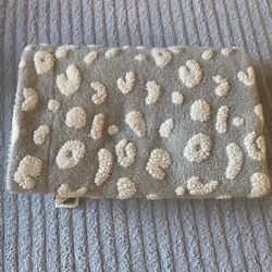 Parents Choice Walmart animal print Gray white cheetah Baby Blanket Lovey. No rips tears or stainsHard to find Box A14
