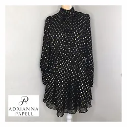 Adrianna Pappell Dress size 8P Color Black/Gold. Condition is 