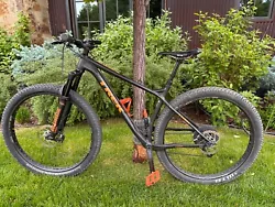 Stache 7 is a playful 29+ trail hardtail with 3