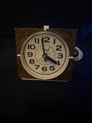 Timex Alarm Clock 1970s Vintage Model 7417-4 Brown/Cream. Really cool old TIMEX alarm clock-in great shape, MCM design.