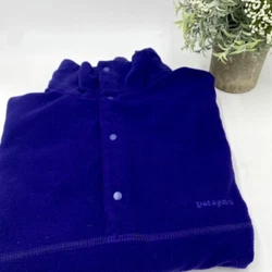 Vintage 90s Purple Three Snap Patagonia Pullover, Sz LG, Made in USA. Vintage Patagonia Fleece 1/4 snap. Made in USA....