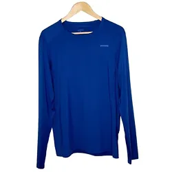 Patagonia Blue Long Sleeve Performance Activewear Top- Women’s Size Large- Excellent condition - no stains, holes,...