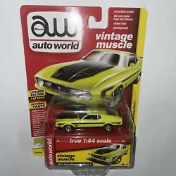 AUTO WORLD VINTAGE MUSCLE 1972 FORD MUSTANG MACH 1 RUBBER TIRES LIME 1/64 SCALE.