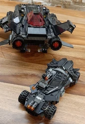 76087 LEGO SUPER HEROES - FLYING FOX BATMOBILE AIRLIFT ATTACK.  Set propre en très bon état, monté une fois, vendu...
