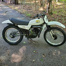 1979 Yamaha MX 175 Bike has been rebuilt from the ground up using mostly all original parts including Fresh engine...