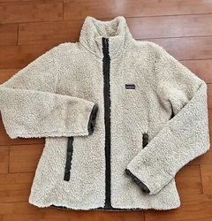 Patagonia Fleece Women’s Jacket -Medium. Pre-owned.No major flaws.