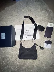 Authentic Prada Re-Edition 2005 Re-Nylon bag black (Retail $ 1,950) Crossbody. Worn once. Perfect, like new condition.