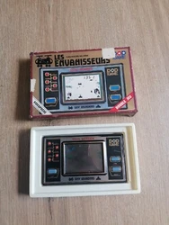 Jeu Électronique LCD No Game & Watch Sky Invaders Les Envahisseurs. Vendu comme sur les photos de lannonce en ligne...