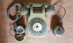 Ancien Téléphone à cadran - PTT -. Mural Gris.