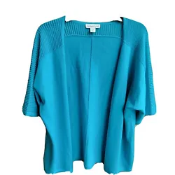 Open Knit Shoulders, across the back and top of sleeves. Tight Knit Weave body. Size XL - 16. Color: Teal. Open Front.