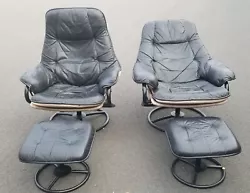MID CENTURY MODERN RECLINING LOUNGE CHAIR AND OTTOMAN.