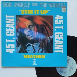 A/ Stir it up. B / Heathen. Pochette ouvrante - gatefold : NON. Insert spécifique : NON. Ecritures sur le label du...