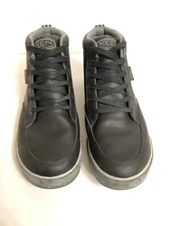 Pre-owned Keen High-top Leather Waterproof Black Boot Shoe Size 12 Mens. Good condition, there is white coloring on the...