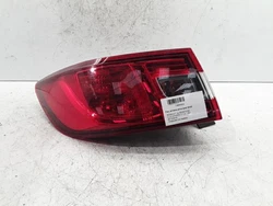 Numéro de pièce fabricant : 265509846R. Feu arriere principal droit (feux) - RENAULT CLIO 4. Modèle du véhicule :...