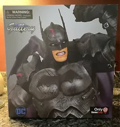 BATMAN DC Diamond Select Gallery. NEW in box Never Opened.