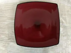Gibson Elite Red (Burgundy) Black Square Stoneware - Soho Lounge Pattern - Replacement Dinner Plate. Like new condition...