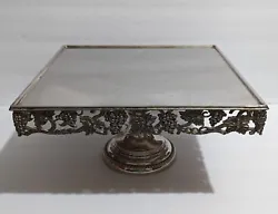 Godinger Silver Plated Square Cake Stand Display Plate - Perfect for a small Wedding or Anniversary cake, or even a...