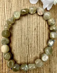 DID YOU KNOW?. Since its discovery, labradorite has been a highly sought-after stone for use in jewelry. SIZE: (Approx)...