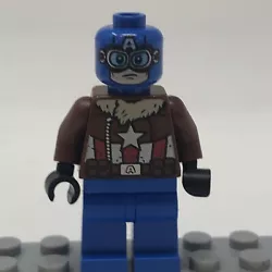 LEGO Minifigure Pilot Captain America sh374. B2