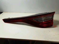 Référence constructeur : 265506075R. Libellé de la pièce : FEU AR INT D. Energie : GO. Code couleur peinture : -....
