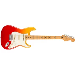 La Player Plus Stratocaster® fusionne le design classique de Fender®, des fonctionnalités pensées pour le jeu et de...