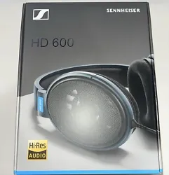 Experience unparalleled sound quality with the Sennheiser HD 600 over the ear headphones in black. These headphones...