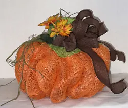 Fall Halloween pumkin decor centerpiece deco mesh. Not sure if it’s handmade . Some fraying ? Not sure normal for...