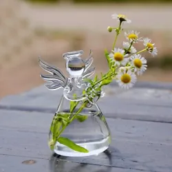 A great gift to send your friend, relatives, and colleague etc. Function:Tabletop Vase. 1 x Glass Vase. An eye-catching...