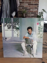 Etat vinyle VG+. VG+ : Quelques traces sur vinyles et pochette. Mint : neuf. Bonnes enchères !