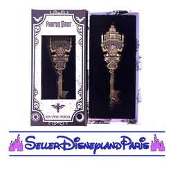 Je vends une clé de l’attraction Phantom Manor de Disneyland Paris. - Le colis est assuré contre Perte/Vol/Dégât...