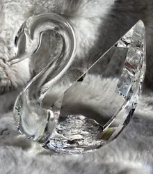 Vintage Swarovski Crystal Swan Figurine Faceted Paper Weight 3.5” High x 3” wide x 3.5” longIn excellent...