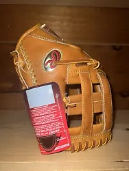 This Rawlings PRO12-6HTG HEART Of The Hide Gold Label 12 Inch Arenado glove is the perfect accessory for any baseball...