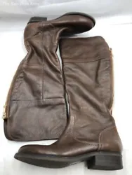 Type & Color: Boots, Brown/ Leather. Boots, Size 8.