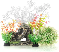 The plastic aquarium plants are soft and no sharp edges, it wont hurt your fish.