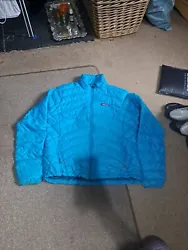 patagonia down coat. Condition is Used. Dispatched with Royal Mail 2nd Class.