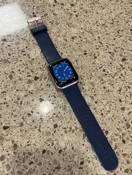 I’ve done my best to accurately represent this watches condition in the photos. Please review them carefully!GPS...