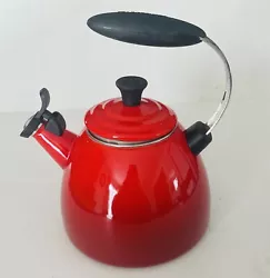 Le Creuset 1.5Q / 1.4L Classic Whistling Tea Kettle Cherry Red Enamel. In used condition. Please look at pictures...