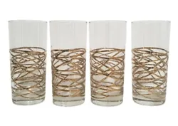 Set of 4 tumblers Lovely 22k glasswarre set gives off aire of opulence Decorated with a raised golden rope swirl design...