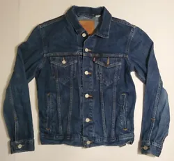 Levi’s Big E USA Denim Jacket Men Size S Small Red Tab Dark Wash Rinse. Pre owned. Mens size small.